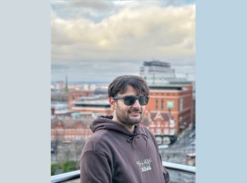 Roomgo UK - Basim - 27 - Castle Quarter