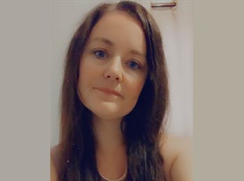 Roomgo UK - Clare Taylor  - 41 - Charing Cross