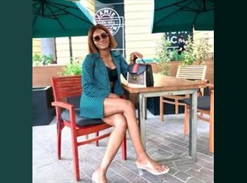 Roomgo UK - Bethy - 30 - Chinese Quarter