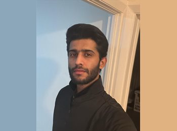 Roomgo UK - ZAIN Ul - 23 - Charing Cross