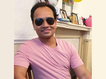 Roomgo UK - Navneet - 45 - Pontefract