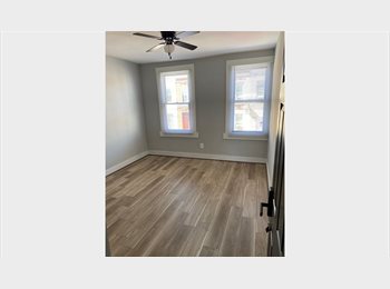 Roomgo US - $700 Room for Rent (Shared Bath) 1255 Sargeant St, Pigtown - $700 pm
