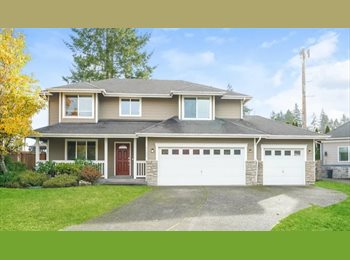 Roomgo US - The cozy fireplace will draw everyone in for delicious meals, Midland - $1,500 pm