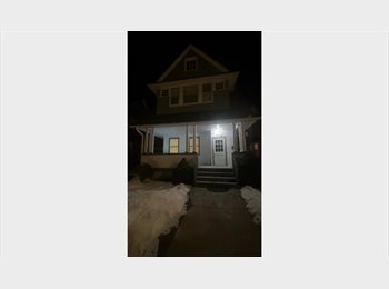 Roomgo US - 2 rooms for rent. Shared bathroom and kitchen . New Heaven , CT area., New Haven - $900 pm