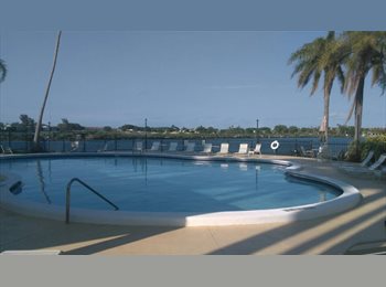 Roomgo US - large room, Ives Estates - $900 pm