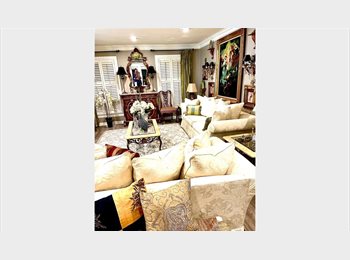 Roomgo US - Roommate wanted to share totally furnished & remodeled 3BR/2ba condo. Spartanburg east side., Spartanburg - $950 pm