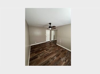 Roomgo US - Room for rent, Bakersfield - $750 pm