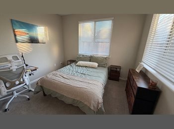 Roomgo US - Extremely clean home, with room in private area 1st floor, Natomas Park - $900 pm