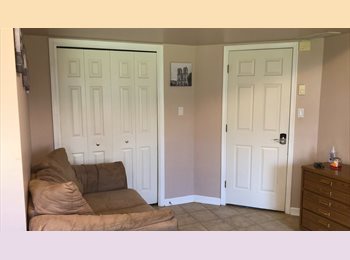 Roomgo US - Furnished room with all utilities included-Free breakfast and laundry, Colonial Park - $850 pm