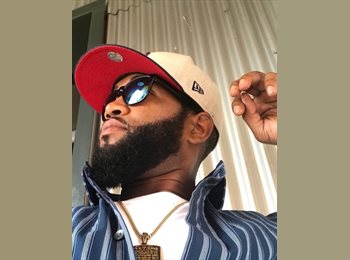 Roomgo US - Robert - 40 - Midlothian