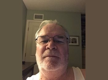 Roomgo US - John - 70 - Murfreesboro