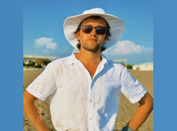 Roomgo US - Vildan - 27 - San Diego