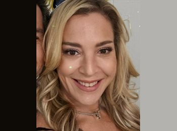 Roomgo US - Abbe - 49 - West Conshohocken