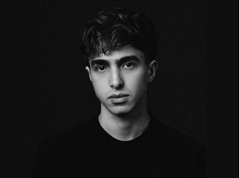 Roomgo US - Sebastian - 24 - NYC