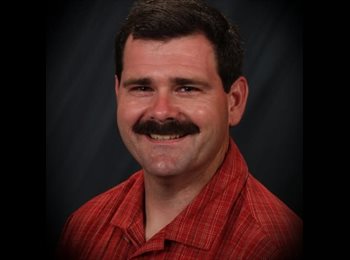 Roomgo US - David - 57 - Hawaiian Gardens