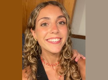 Roomgo US - Isabel - 23 - San Diego