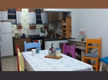 Roomgo AR - Cuarto Compartido l  para varón .300000  por  persona.1 sola plaza. Devoto, cbc paternal, Capital Federal - AR$ 300.000 pm