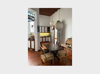 Roomgo AR - Habitación individual con baño – Parque Patricios / San Cristóbal – $350.000 (servicios incluidos), Buenos Aires - AR$ 350.000 pm