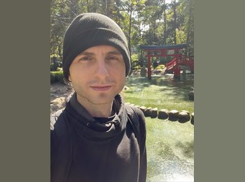 Roomgo AR - Viktor Futó - 32 - Mendoza