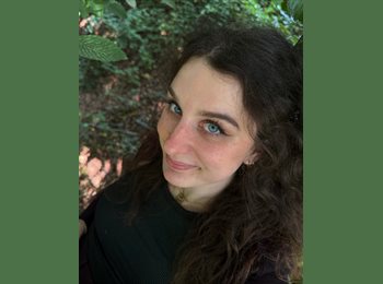 Roomgo AU - Allegra  - 27 - Melbourne