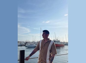 Roomgo AU - Daniel - 27 - Coolangatta