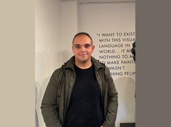 Roomgo AU - Paolo - 23 - Melbourne