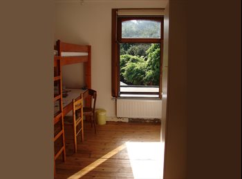 Appartager BE - Chambre lumineuse à 5' de gare d'Ottignies-10' LLN, Louvain-la-Neuve - 380 € pm