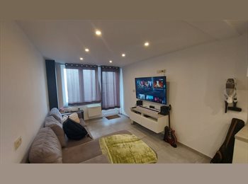 Appartager BE - très bel appartement récent  type maison, Manage - 740 € pm
