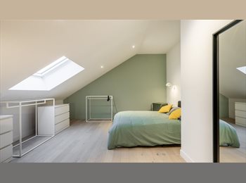 Appartager BE - Athénée 15 chambre 7, Charleroi - 625 € pm