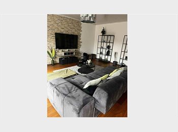 Appartager BE - Duplex/Colloc chic à louer, Châtelet - 550 € pm