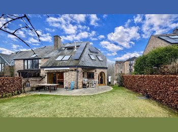 Appartager BE - Chambre a louer dans une maison spacieuse, Louvain-la-Neuve - 675 € pm