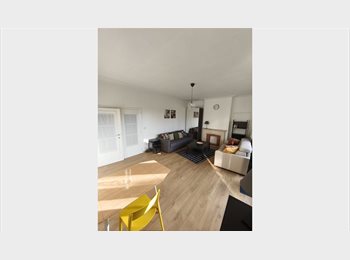 Appartager BE - Chambre spacieuse et lumineuse a Uccle, Uccle-Ukkel - 700 € pm
