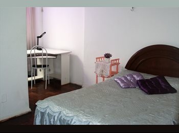 Roomgo BR - EXCELENTE QUARTO COPA/ ATLANTICA, Copacabana - R$ 1.800 Por mês