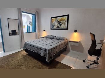Roomgo BR - METRO FARIA LIMA, Pinheiros - R$ 2.200 Por mês