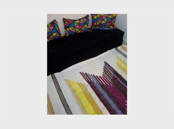 Roomgo BR - ÓTIMO QUARTO EM COPA  PERTINHO DA PRAIA E DO METRÔ, Copacabana - R$ 1.500 Por mês