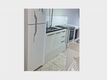 Roomgo BR - Quarto individual Empregada Doméstica semanal 400metros Estação de trem de Osasco centro, Osasco - R$ 450 Por mês