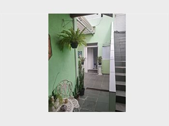 Roomgo BR - Quarto confortável com entrada independente no Brooklyn,  perto da Berrini, Campo Belo - R$ 2.200 Por mês