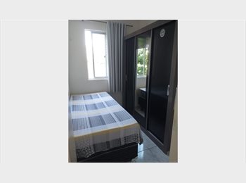 Roomgo BR - Quarto Individual p/ mulher na Praia de Iracema, Fortaleza - R$ 1.050 Por mês
