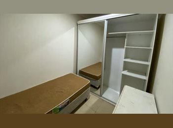 Roomgo BR - Quarto c/ Banheiro p/ Mulheres prox. Uninove Vergueiro, Liberdade - R$ 1.300 Por mês