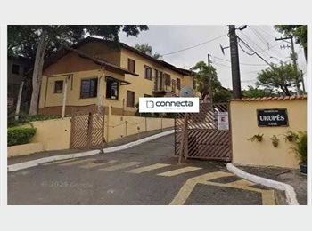 Roomgo BR -  Quarto para alugar próximo à UNIFESP e Shopping Bonsucesso, Itaquaquecetuba - R$ 750 Por mês