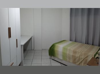 Roomgo BR - Aluguel de quarto, Itajaí - R$ 1.700 Por mês