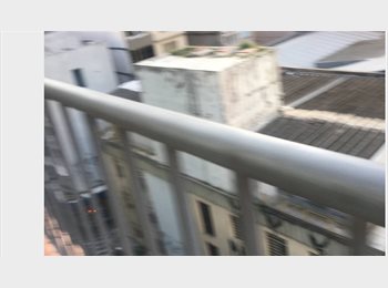 Roomgo BR - Quarto em apto mobiliado, Porto Alegre - R$ 540 Por mês