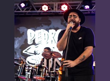 Roomgo BR - Haron - 29 - Butantã