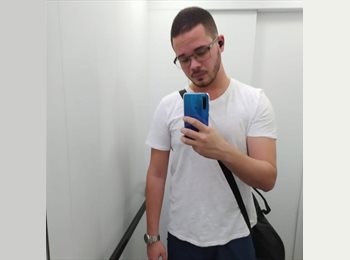 Roomgo BR - Lucas - 29 - Itajaí