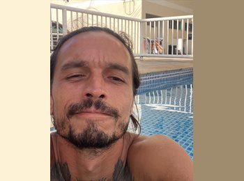 Roomgo BR - Alexandre - 37 - Vargem Grande