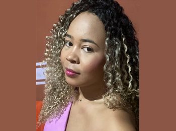 Roomgo BR - Ana Bárbara  - 23 - Goiânia