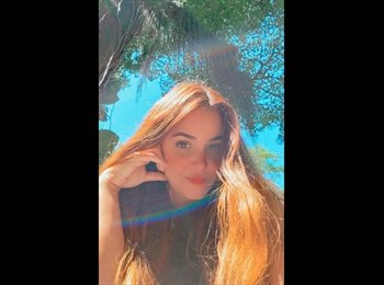 Roomgo BR - Bruna - 38 - Recreio dos Bandeirantes