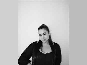 Roomgo BR - Jasmin - 26 - Maracanã