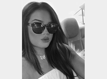 Roomgo BR - Sibele - 25 - Salvador