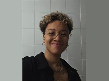 Roomgo BR - luiza baldaia - 22 - Cosme Velho